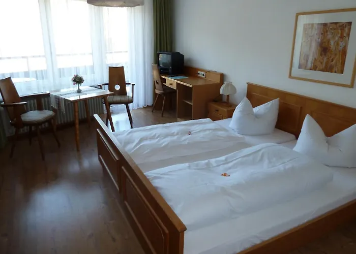 Alpenhotel Beslhof Guest house 3*