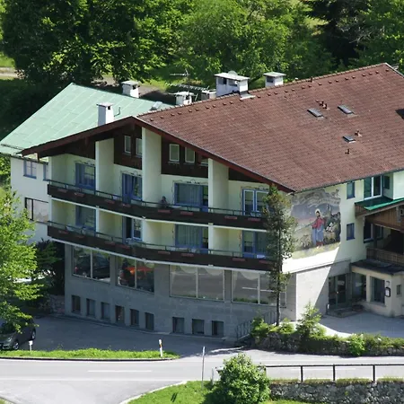 Alpenhotel Beslhof 3*