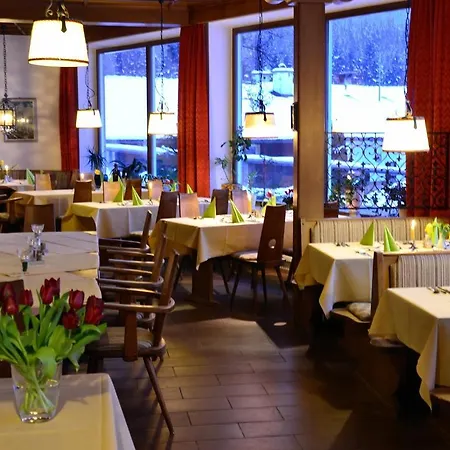Guest house Alpenhotel Beslhof 3*