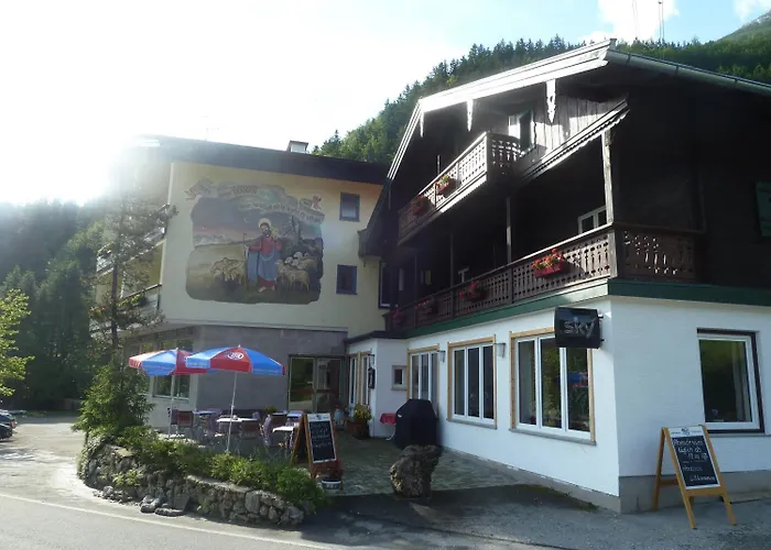 Guest house Alpenhotel Beslhof 3*